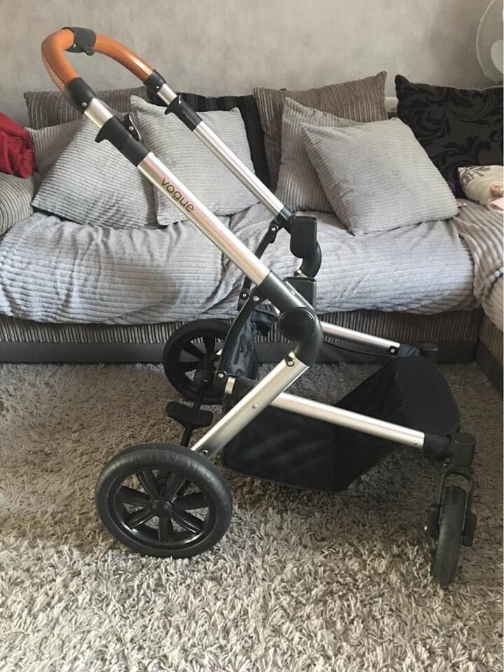 babylo vogue pram